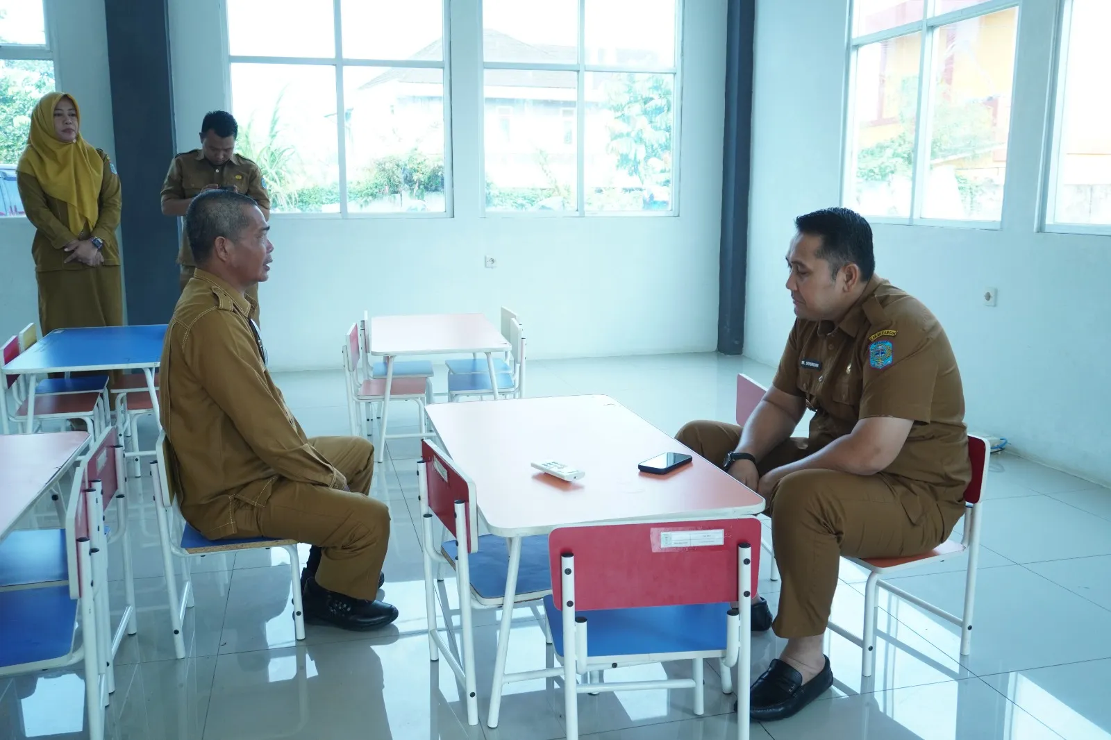 Sidak Dua OPD, Bupati M. Syukur Puji Fasilitas Perpustakaan Daerah: Bersih dan Nyaman