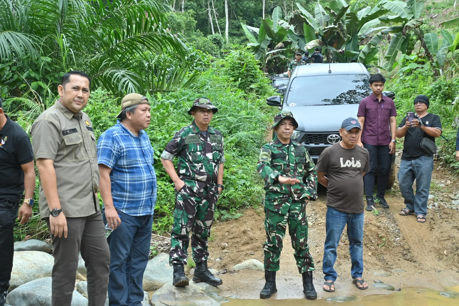 Cek Jalan Karya Bakti TNI, Bupati M. Syukur Komit Benahi Potensi Wisata Merangin 