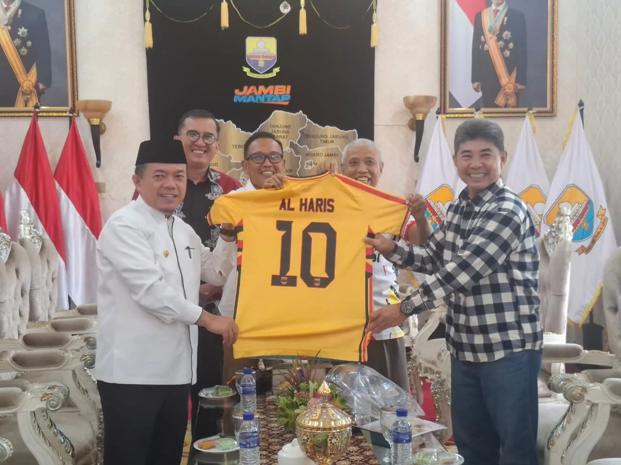 Dijadwalkan Buka Turnamen Urawa Cup VI di Stadion Swarna Bhumi, Gubernur Al Haris Siap Berlaga Lawan Tim Urawa
