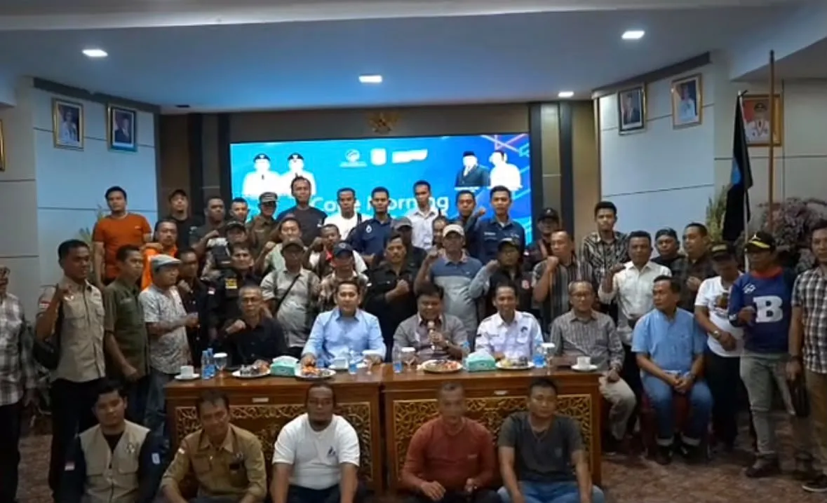 Wartawan Merangin Pertanyakan Janji Bupati, Baju Seragam Tak Kunjung Hadir, Ini Jawaban Kadis Kominfo 
