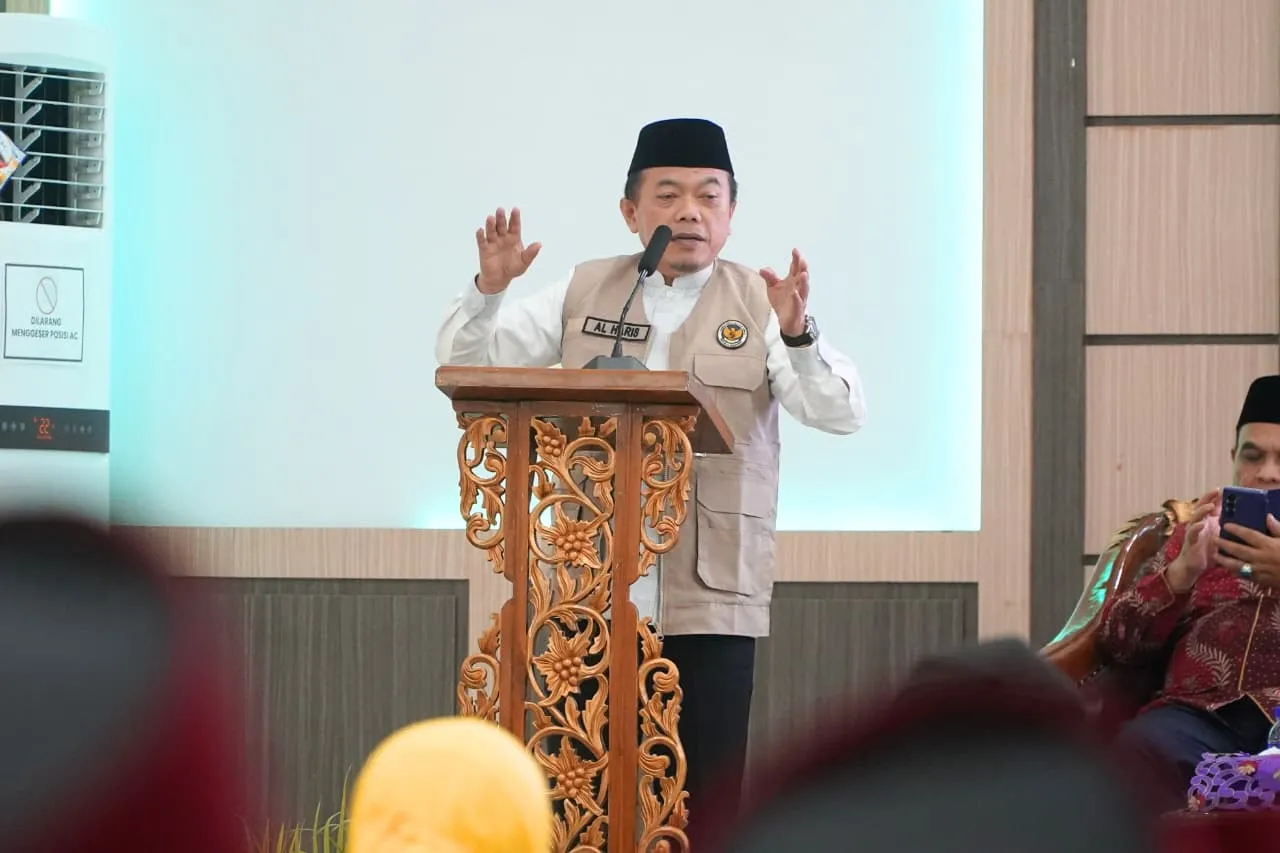 Gubernur Lepas Kloter Perdana Keberangkatan Haji 2026 Provinsi Jambi, Al Haris Tegaskan Komitmen Pelayanan Terbaik untuk Jema'ah