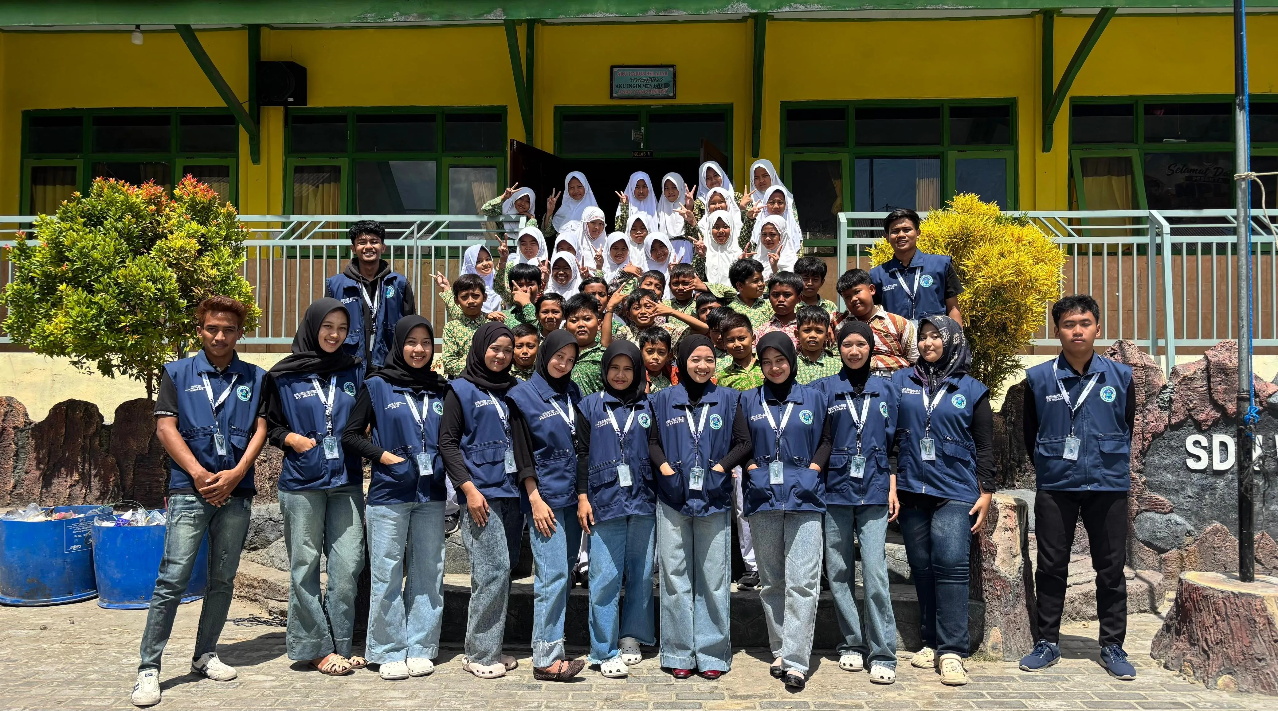 Cegah Bullying Sejak Dini, KKN Posko 31 UIN Madura Edukasi Siswa SDN Waru Barat 5