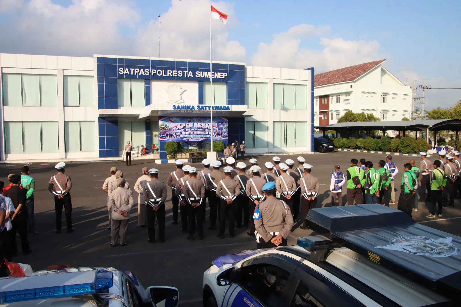 HUT Lalu Lintas Bhayangkara Ke-71, Polresta Sumenep Tekankan Layanan Humanis