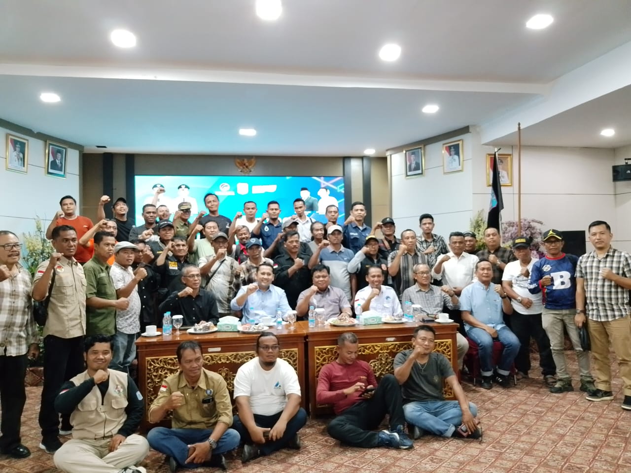 Bupati M Syukur  Pemerintah Tidak Bisa Berkembang Tampa dibantu Wartawan
