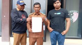 Kades Suka Rejo Kampung 5 Margo Tabir Membuktikan Laporannya kepada Pada Jurnalis saat didepan penyidik Satuan Reskrim Polres Merangin 