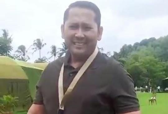 Bupati Merangin Syukur saat mengikuti Retret Magelang 