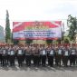 Polres Pamekasan memberikan penghargaan kepada personel Polri yang sukses memberantas peredaran narkoba. Selasa (18/03/2025).