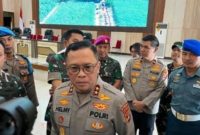 Kapolda Lampung Irjen Pol Helmy Santika beri keterangan soal penembakan menewaskan tiga polisi saat menggerebek judi sabung ayam di Way Kan 