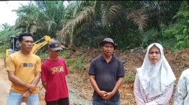 Perangkat Desa Kecamatan Tabir Ilir mengucapkan terima kasih kepada pemerintah daerah Merangin telah perbaikan jalan Tabir Ilir 