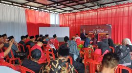 Anggota MPR RI, Hj. Ansari janji akan memperjuangkan aspirasi masyarakat Madura.