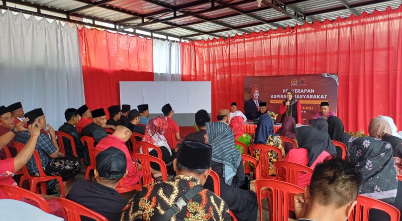 Anggota MPR RI, Hj. Ansari janji akan memperjuangkan aspirasi masyarakat Madura.