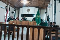Terdakwa RTS saat menjalani sidang di Pengadilan Negeri Bangko 