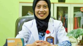 Kepala UPTD Puskesmas Omben, drg. Yuanita Purnamawati
