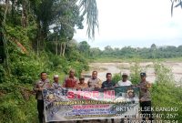 Polisi Wilayah Polres Merangin bersama Perangkat Desa Sepakat Berantas PETI di Batang Masumai 