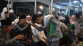 Santri Pompes BUQ Desa Pinang Merah Gelar Haflah Khotmil Quran


