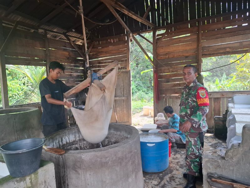 Babinsa Koramil Pauh