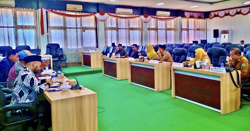 Tim Pencari Fakta Nusantara (TPF-N) bersama Perkumpulan Pemuda Pengawal Keadilan (P3K) menggelar audiensi ke kantor DPRD Pamekasan, Selasa (22/7/2025).