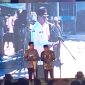 Bupati Pamekasan, Dr. KH. Kholilurrahman bersama Wakil Bupati Sukriyanto, saat memaparkan sejumlah program unggulan yang berhasil dilaksanakan dalam 100 hari kerja di Arek Lancor
