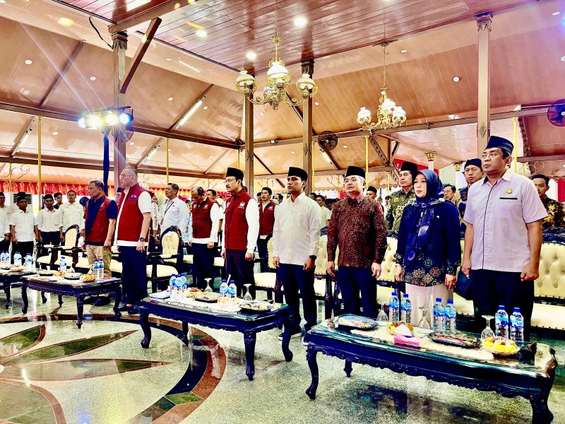 Anggota DPR RI, Hj. Ansari menghadiri forum koordinasi penyelenggaraan Sekolah Rakyat dan Kesejahteraan Sosial se-Madura di Pendopo Kabupaten Bangkalan, Sabtu (27/09/2025).