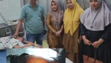 Lurah Mampun Sapuan bersama staf Dinsos mengantar Warganya Savira Putri terkena penyakit Tumor 