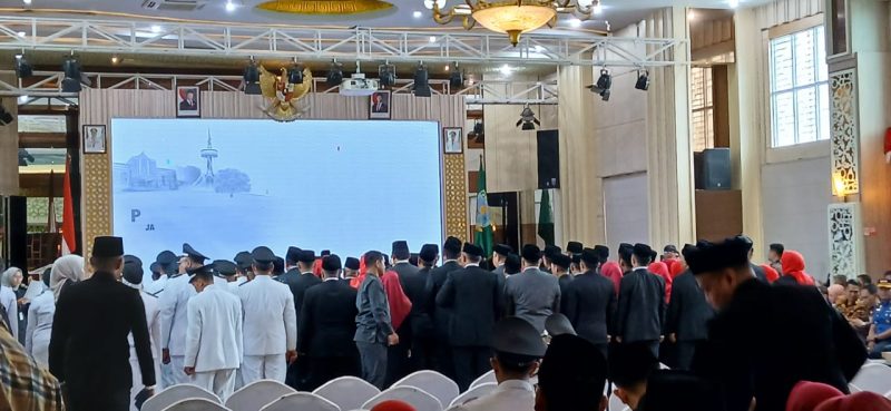 Suasana pelantikan pejabat Pemkot Jambi, Kamis (2/10/2025).