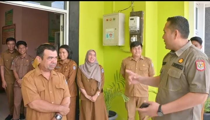 Kebersihan Dinkes Dibawa 50 Persen saat bupati Merangin sidak

