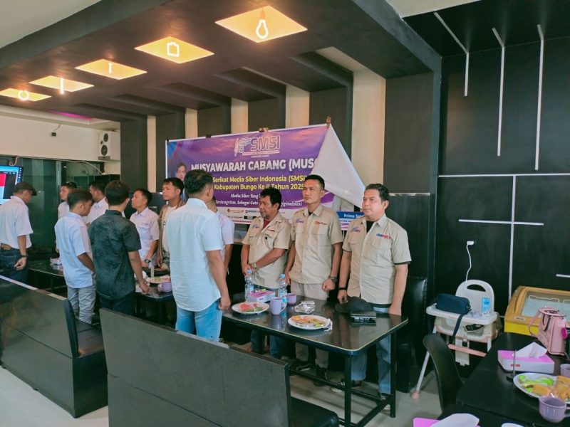 tampak dihadiri 
Liga Marisa Apresiasi Muscab SMSI Bungo Media
