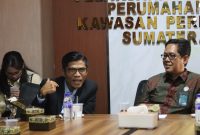 Kepada ombudsman