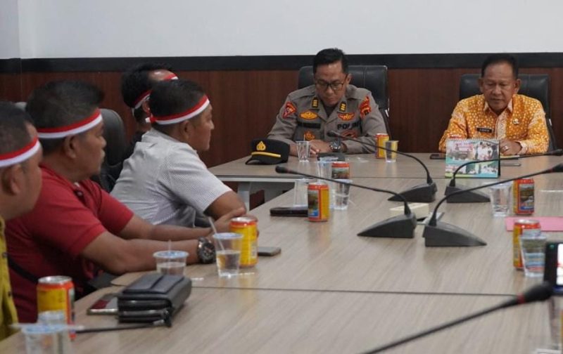 Pemkab Merangin audensi bersama masyarakat peduli MERANGIN 