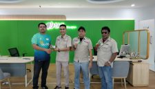 Pengurus Serikat Media Siber Indonesia (SMSI) Kabupaten Tebo menerima Kartu BPJS Ketenagakerjaan Secara Simbolis