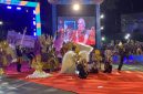 Carnaval Angso Duo di Tugu Keris Siginjai, Jumat malam (24/10/2025).