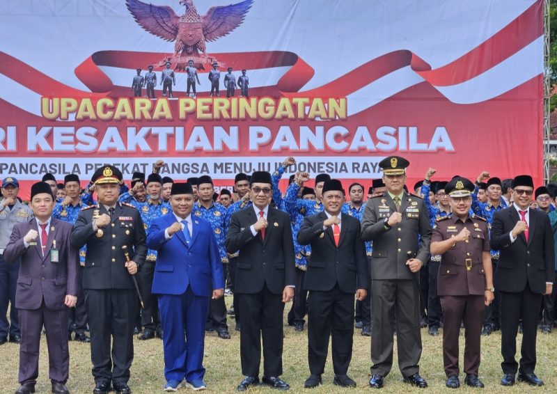 Pemkab Pamekasan gelar upacara Hari Kesaktian Pancasila di Lapangan Nagara Bhakti Mandhapa Ronggosukowati Pamekasan, Rabu (01/10/2025).