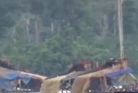 Foto aktivitas tambang emas Dam Betuk