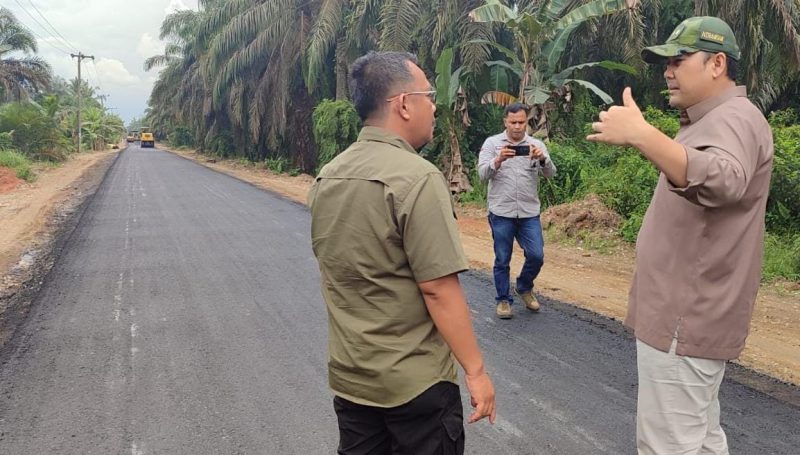 Desa Kota, Mulai Pengaspalan Hingga Pengerasan Fungsional
