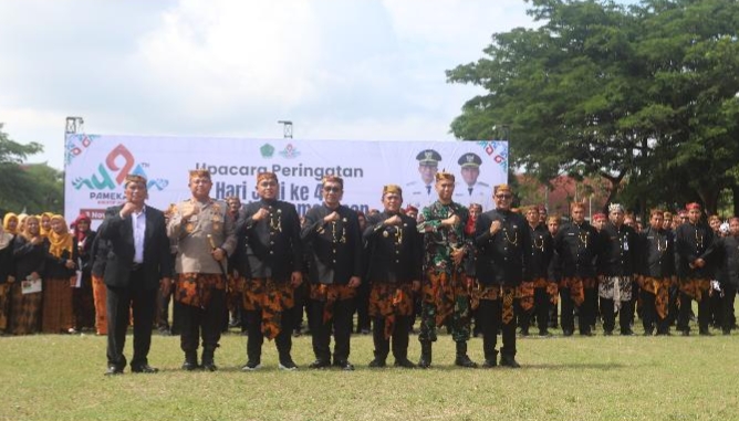 Foto bersama Forkopimda usai upacara hari jadi Kabupaten Pamekasan ke 495 tahun.