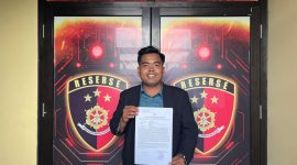 Tolak Amir, melaporkan ke Polres Sumenep