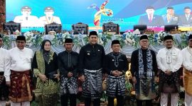 Pada Rapat Paripurna HUT ke-76 Kabupaten Merangin di Gedung DPRD
