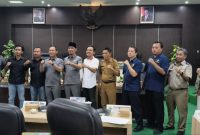 LP3 Audiensi ke Komisi II DPRD Pamekasan, hadirkan sejumlah OPD dan Bea Cukai Madura, bahas soal Sawah produktif yang dijasikan pabrik dan gudang.