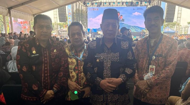 Wakil gubernur Jambi bersama kadis pmd Merangin 