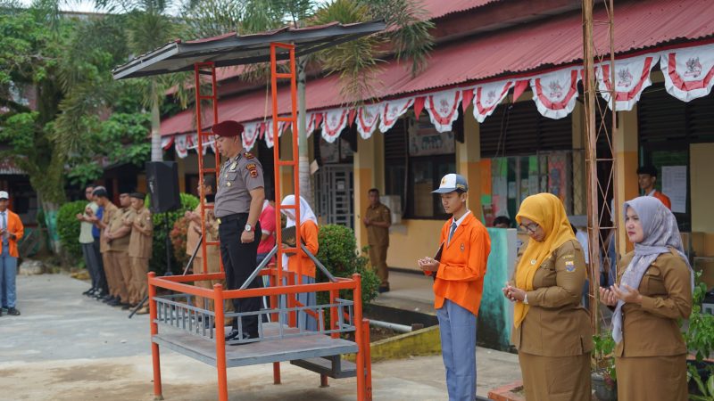 Kasat Narkoba pimpin upacara apel di SMA 6 Merangin 