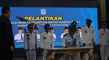 Bupati Merangin Lantik 6 PAW kades