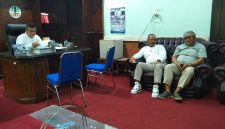 Sahrir, Aktivis Tebo di Kantor Dinas Lingkungan Hidup dan Perhubungan Tebo. (ARD)