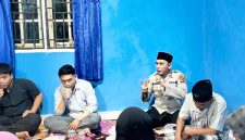 Kapolsek Tabir Ulu  Iptu Supranata SH MH
Dalam rangka cooling system di bulan Ramadhan Sentuhan Humanis di Tabir Ulu & Tabir Barat: Kapolsek Ajak Warga Tinggalkan Tambang, Beralih ke ekonomi Hijau