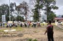 Warga demo kantor camat sungai bengkal 