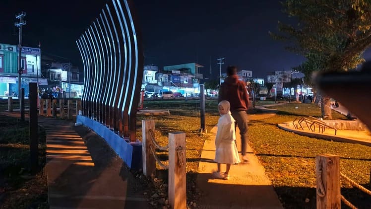 Lampu taman kota eks PPK lampu mati 