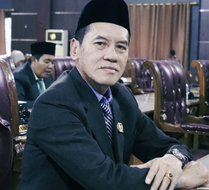 Ketua Komisi I DPRD Kabupaten Tebo, Yuzep Herman, 