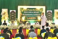 PR. Pandawa Tunggal, Sinar Emas Group menggelar buka puasa bersama karyawan sekaligus pembagian THR dan parcel bertempat di desa Duko Timur, Larangan, Pamekasan, Selasa (17/03/2026).