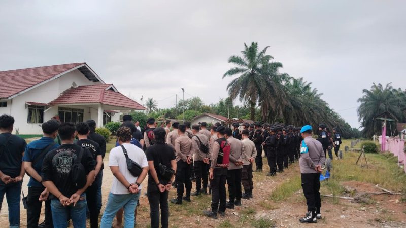 Polisi turunkan untuk pengamanan bentrok SAL.dengan SAD