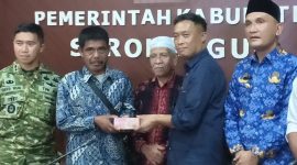 SAD terima Biaya Pengobatan dari Manajemen PT SAL sekaligus denda ADat dan komitmen tidak akan terulang kejadian serupa 