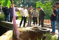 Bupati Merangin pantau jalan rusak parah